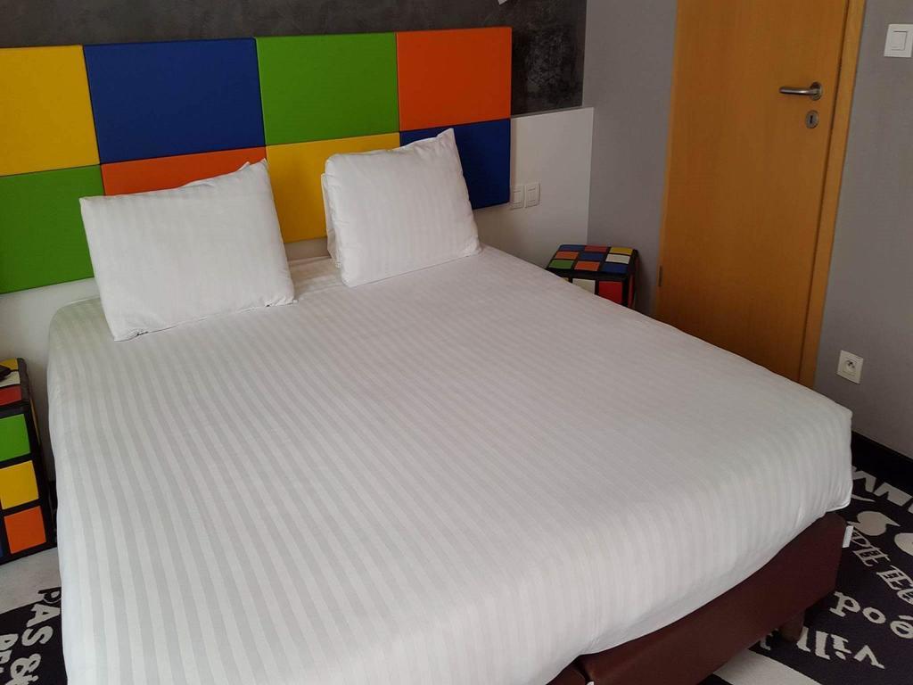 Hotel Tristar La Louviere Luaran gambar