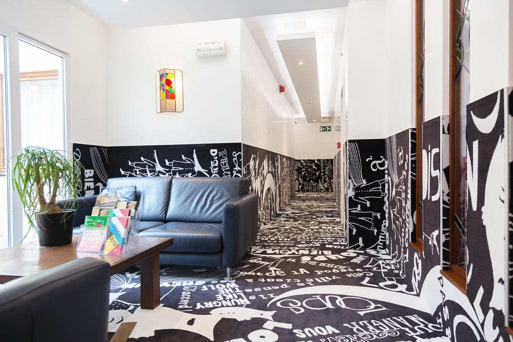 Hotel Tristar La Louviere Luaran gambar