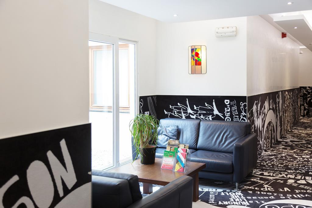 Hotel Tristar La Louviere Luaran gambar