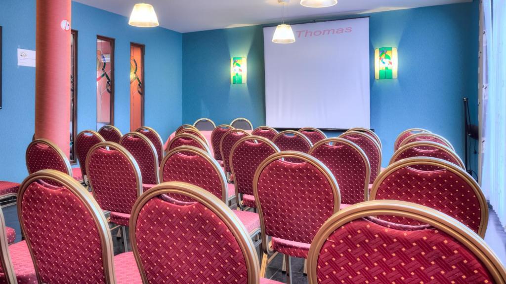 Hotel Tristar La Louviere Luaran gambar